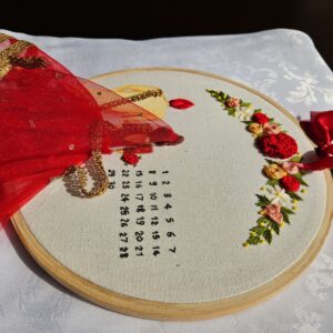 Hoop Art ricamato a mano, coppia in abiti punjabi, vestito sposa in tulle rosso 3D, calendario, regalo anniversario